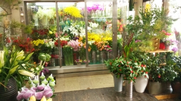 「花の店クック」　（沖縄県那覇市）の花屋店舗写真2